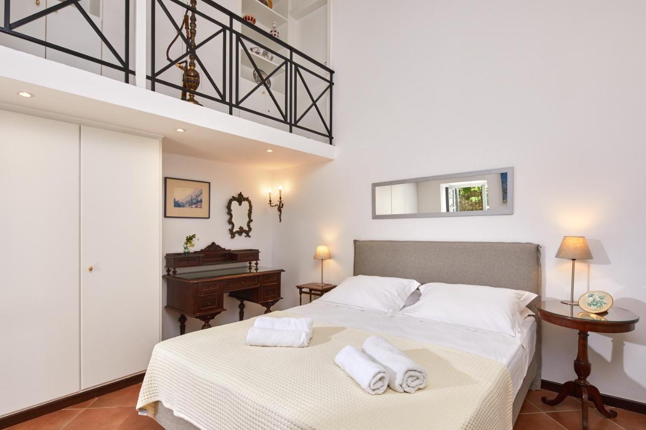 Muazzo Plaka Homes, Upper Home With Balcony & Ground Home No Balcony, By Thinkvilla アテネ エクステリア 写真